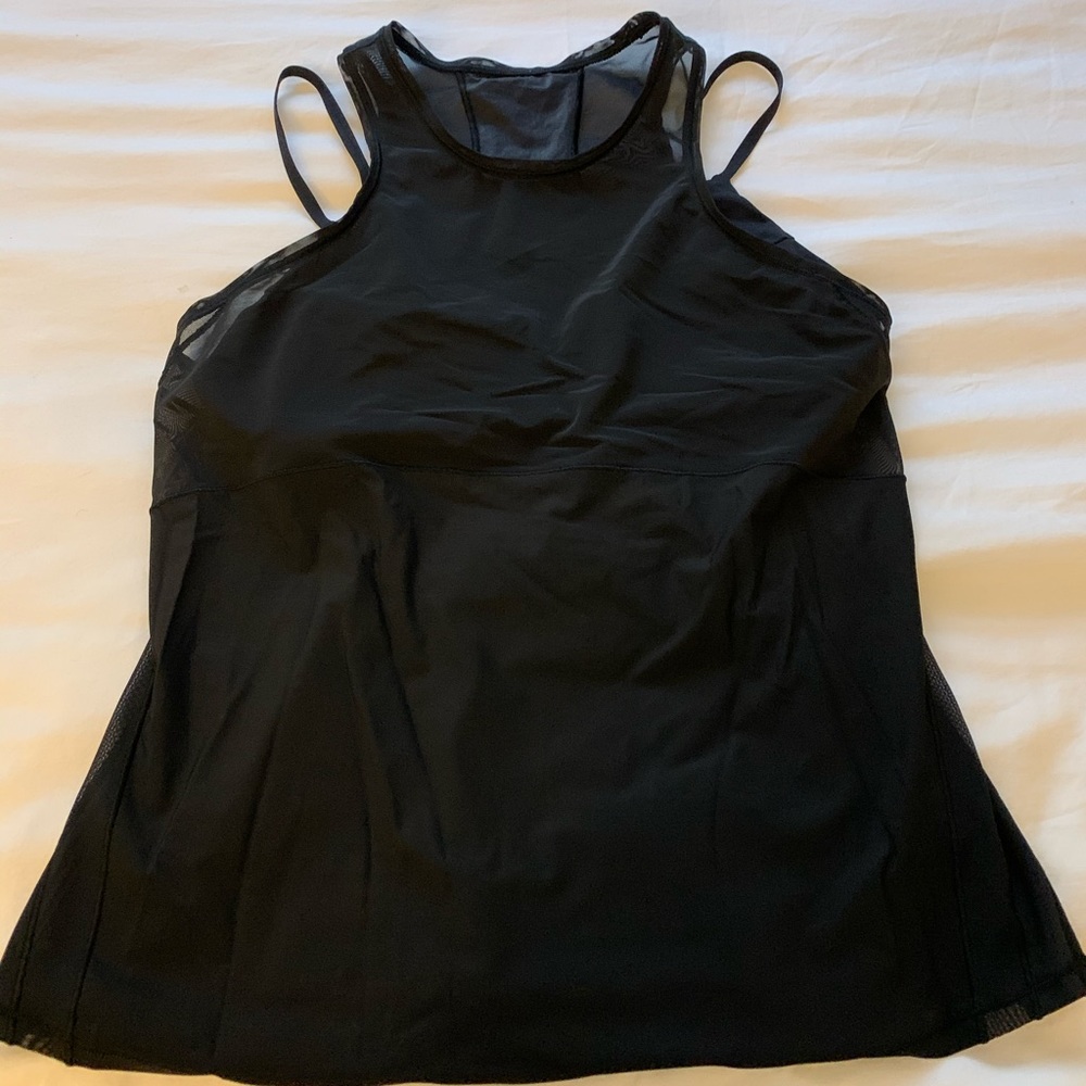 Lululemon Mesh Tank with Built-In Bra Size 10